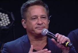 Morre Ronald Antonucci, da dupla Os Vips