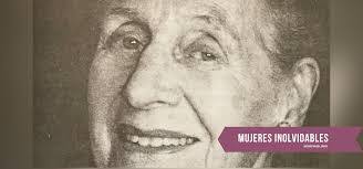 Adriana Olguin's Instagram, Twitter & Facebook