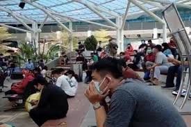 Antrean Rapid Test Antigen Di Bandara Soekarno Hatta Numpuk