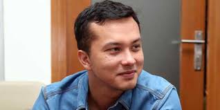 Rangga AADC dan Nicolas Saputra Sudah Melekat