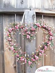 40 Diy Dekoideen Fur Eine Traumhafte Garten Hochzeit In 2020 Hochzeit Deko Dekoration Hochzeit Blumendeko Hochzeit