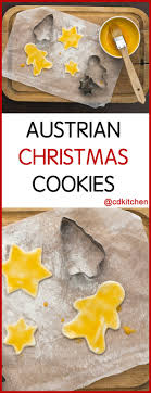 With a finger, make an indention in each cookie, fill the indention up with jam using a teaspoon or a pastry bag. Austrian Christmas Weihnachtsbaeckerei Recipe Cdkitchen Com