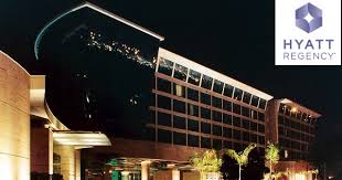 Located a kilometre from the international airport and less than 15 minutes from the domestic terminals, the hotel provides easy access to the rapidly growing business, shopping and commercial centres of north mumbai. Hyatt Regency Mumbai Careers 2019 All Departments Job King