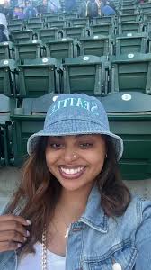 Trish Alexander Lay Lay