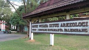 April 17, 2018 by editorial department. Juru Kunci Ini Tuturkan Kisah Tentang Bukit Siguntang Ini Jawabannya Soal Sesajen Yang Ada Di Pohon Sriwijaya Post