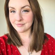 Ashley Lintner's Instagram, Twitter & Facebook