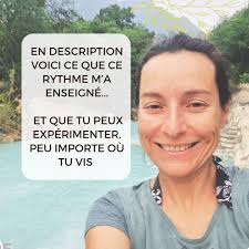 ✨ Tu te reconnais peut-être… Te lever déjà fatiguée. Courir après les  obligations. Faire semblant que “ça va”, alors qu'à l'intérieur tout crie  STOP. Moi aussi, je suis passée par là.🙏 En