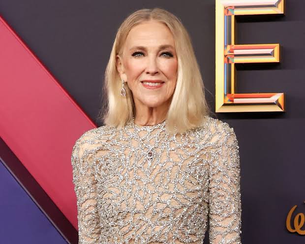Catherine O'Hara, actor known for Home Alone and Schitt's Creek, dies aged  71 | Catherine O'Hara | The Guardian