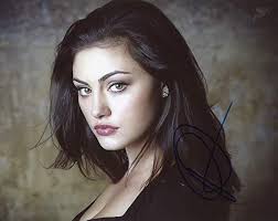 Photocall, at le grand palais on may 3, 2018 in paris, france. Phoebe Tonkin Biography Height Life Story Super Stars Bio