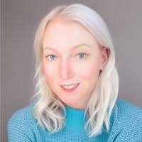 60+ "Lisa Ea" profiles