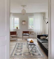 Media in category venstre the following 22 files are in this category, out of 22 total. Femte Til Venstre A Danish Couple S Thoughtfully Appointed 1927 Townhouse In Copenhagen Remodelista