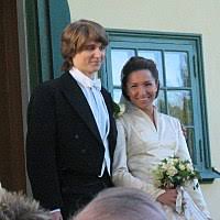 Swedish electro house dj & producer duo, composed of rebecca scheja & fiona fitzpatrick, who met in 2007. Rebecca Scheja Wikipedia