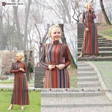 Modaperiy Com Adli Kullanicinin Tesettur Giyim Elbise Panosundaki Pin Giyim Elbise Modelleri Ve Urunler