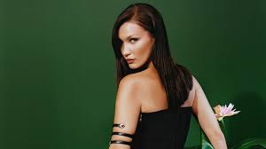 Best wallpapers of bella hadid, desktop backgrounds for pc & mac, laptop, tablet, mobile phone on downhdwalls. 2560x1080 Model Bella Hadid 2020 2560x1080 Resolution Wallpaper Hd Celebrities 4k Wallpapers Images Photos And Background