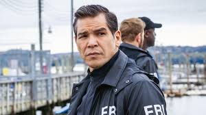 The fbi is offering $100,000 rewards for. Fbi Most Wanted Nathaniel Arcand Kehrt In 3 Staffel Nicht Zuruck