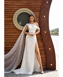Noleggio abiti per cerimonie, feste di laurea, cocktail party, matrimoni. Noleggia Abiti Firmati E Abiti Da Cerimonia Noleggio Vestiti Grandi Firme Su Lovedress Lovedress
