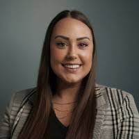 Kim Kimber's Instagram, Twitter & Facebook