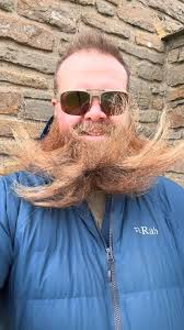 Haggis hunting from balloons in Scotland