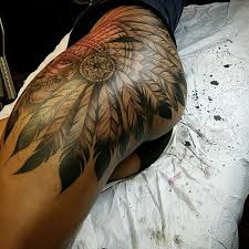 Black and gray skull with indian headdress. Tattoo Skull With Feather Headdress Novocom Top