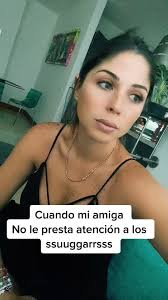 Cuando mi amiga ignora los ssuuggarrsss