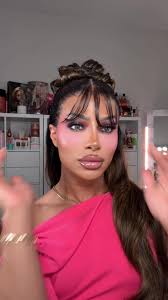 Sultry makeup >> anything else👏🏽 Contacts: @Dimple Color #beauty #f...