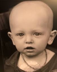 Mariah Starks's Instagram, Twitter & Facebook