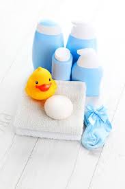 When you put your elbow in the water, it should feel warm, not hot. How To Take A Bath Or Shower With Your Baby Epic Guide Piece Of Cake Parenting