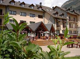 Check spelling or type a new query. Sommos Hotel Benasque Spa Bewertungen Fotos Preisvergleich Spanien Tripadvisor