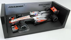 Well, now you can thanks to this mod created by ezaygaming. Minichamps 1 18 Scale 530 131805 Vodafone Mclaren Mercedes Mp4 28 For Sale Online