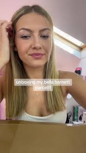 Size Small Bella Barrett