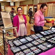 Judith Real People Wearing Roger Sfse San Mateo Site For Sore Eyes 115 E 3rd Ave San Mateo Ca 94401 650 347 1500 Eye Design How To Wear Fashion