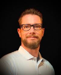 Tim Evers's Instagram, Twitter & Facebook