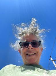 Single elementary school teacher seeking cat companionship ideas