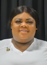 PTC Spring 2022 Nursing Graduates Receive Pins