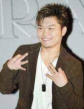 ＃若你面向下個夕陽 迎接幸福光芒 我當影子慢慢拉長 oh yeah 如果你累或孤單需要力量 yeah 回過頭我永遠 會在身旁. å½±å­ å¿«æ‡‚ç™¾ç§'