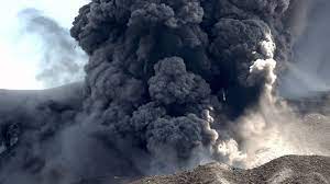 Un amoureux, pieter, un job en or, une maison déco, et bientôt un bébé car elle est. Eyjafjallajokull 2010 Eruption Hd Youtube