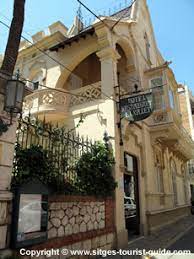 En la misma… abierto del: Independent Review Of El Xalet Hotel Sitges Spain