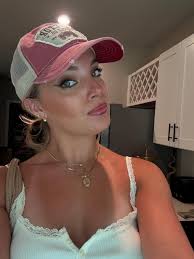 How blessed are we to have a book that draws us closer and closer to God's  heart. Understanding and wisdom is truly found in our beautiful Bibles🩶