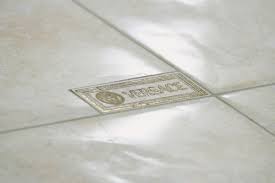 Optisch und haptisch in jeder beziehung anspruchsvolle konzeption. Versace Fliesen Fliesen Wunsch