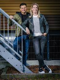 Wilfred genee denkt niet dat johan derksen écht stopt met veronica inside, zoals hij vorige week onthulde in zijn boek. Wilfred Genee Fijn Als Johan Even Zijn Mond Houdt Over Onze Show Show Ad Nl