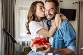 Merupakan suatu perihal yang biasa bagi kita. Bingung Cari Kado Untuk Suami Ini 12 Hadiah Ulang Tahun Yang Tepat Untuk Hari Bahagianya Di Tahun 2019