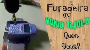The phone is still widely acclaimed and has gained a cult status due to its near indestructibility. Nokia Tijolao Sendo Destruido Youtube