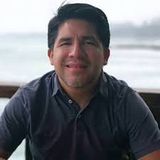 Luis Galliani (@Luiggigall)