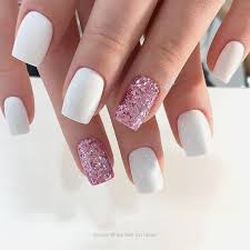 Cute nail designs,trying to find lovely easy cute nail designs that you can do at your home? 30 Simple Trending White Nail Design Ideas Trendingnail Pink Glitter Nails White Acrylic Nails White Glitter Nails