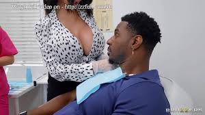 Appointment with Dr Jiggles - XNXX.COM