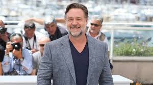 Russell ira crowe was born in wellington, new zealand, to jocelyn yvonne (wemyss) and john alexander crowe, both of whom catered movie sets. Russell Crowe Seit Uber 5 Jahren Getrennt Warum Sein Hochzeitstag Dieses Jahr So Besonders Ist Leute Bild De