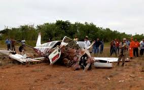 Governo da indonésia confirmou que avião da sriwijaya air, desaparecido dos radares, caiu no mar de java. Aviao Cai Em Manaus E Mata Tres Pessoas Outras Estao Feridas Dizem Bombeiros Geral Rondoniagora Com As Noticias De Rondonia E Regiao