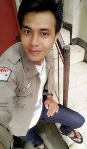 Kaos ganteng maksimal tampan dan berani santuy santai. Candra Putra Sumber Askfm Gambar Pria Gambar Anime
