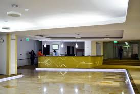 They are not officially traders (like a global hotel chain) and therefore may not fall under the same consumer protection rules under eu law, but don't worry, booking.com provides. Oferte La Complex Balnear Cozia Hotel CÄlimÄnesti Romania
