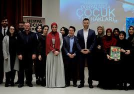 Tesetture Girdi Iste Unlu Oyuncu Gamze Ozcelik In Fotograflari Hur Haber 'seni seviyorum' isimli tiyatro oyununda oynadi. iste unlu oyuncu gamze ozcelik in
